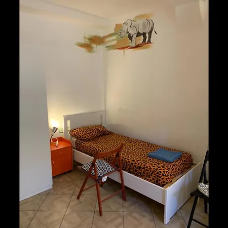 Backpackers House לינה וארוחת בוקר בולוניה