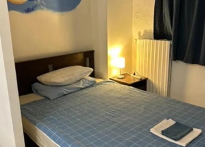 Bed & Breakfast Backpackers House *