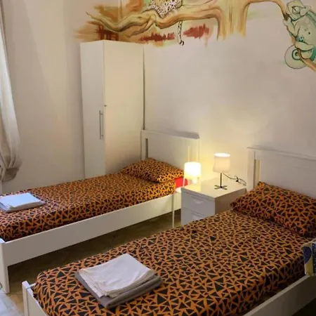 Backpackers House Bed & Breakfast Bologna
